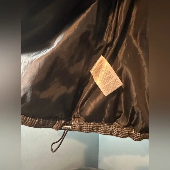 BCBGeneration Plaid Puffer Coat in Black/Grey - Picture 14 of 14